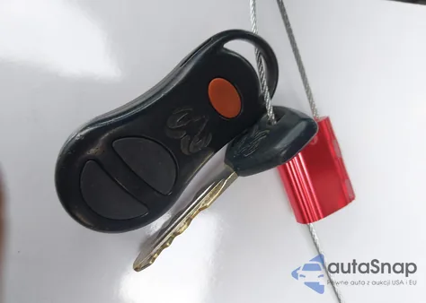 2001 Dodge Ram 2500 St z USA, uszkodzony, nr VIN 3B7KF23791G729350